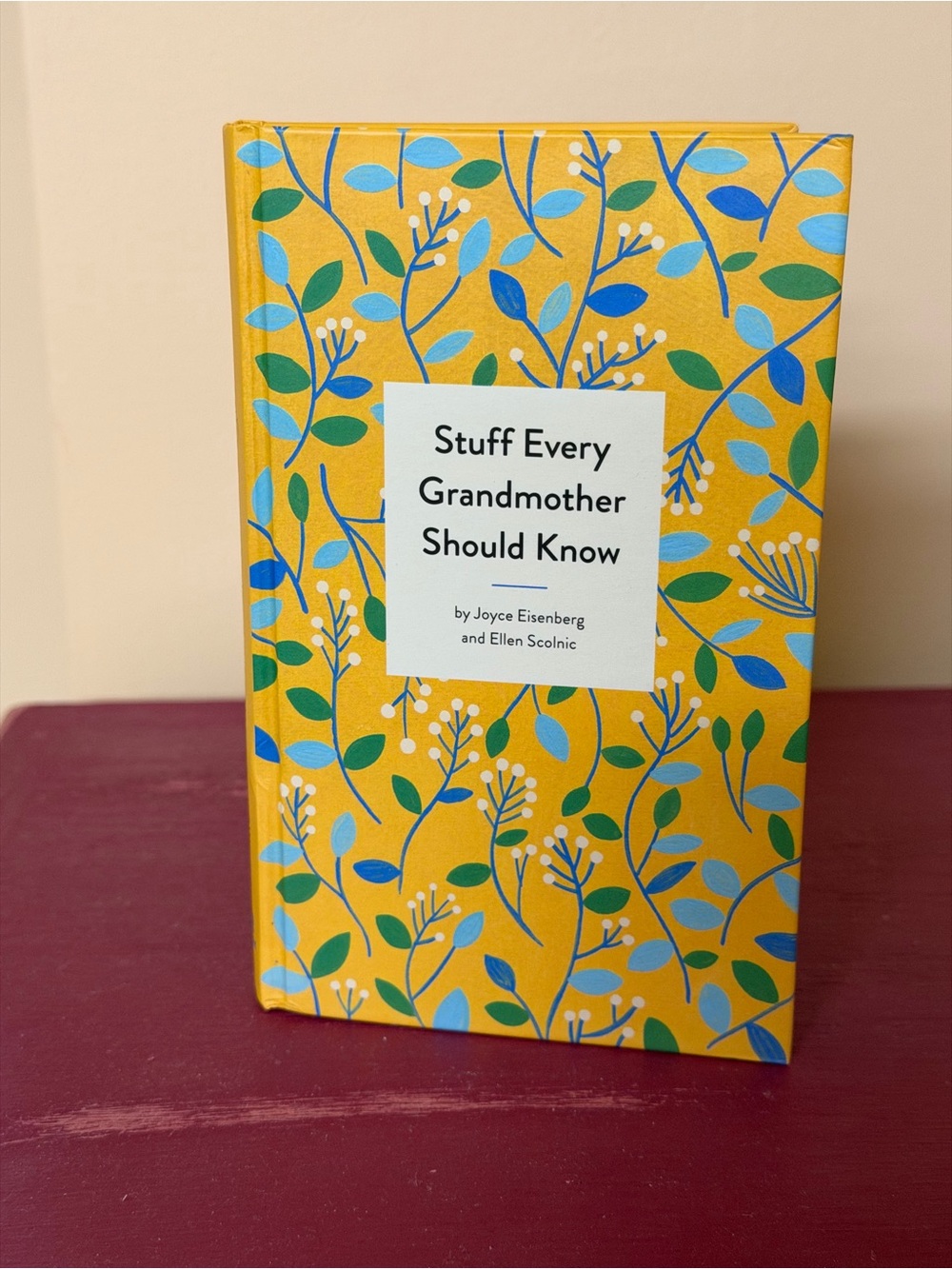 🆕! “Stuff Every Grandmother Should Know” – Yellow Floral Hardcover Book 📒